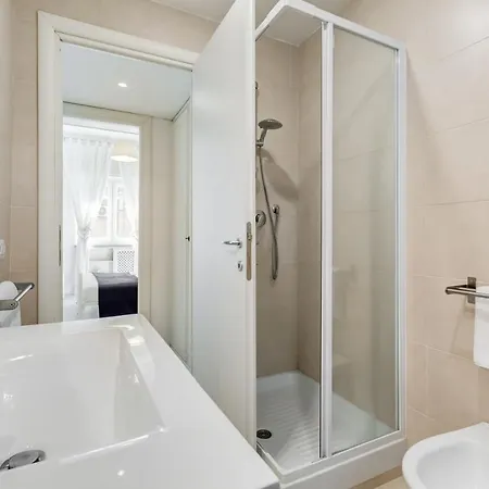 Modern 2bed Flat 15 Mins From The City Center Appartamento Roma