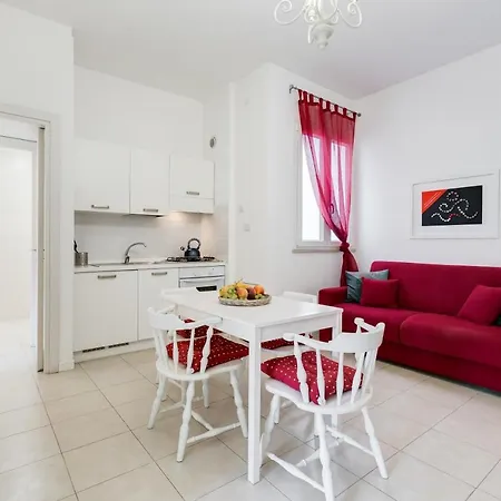 Modern 2bed Flat 15 Mins From The City Center * Roma